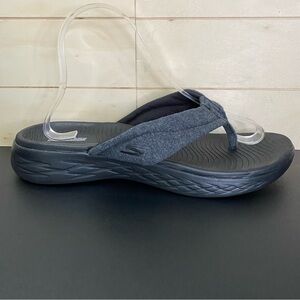 Skechers On the Go 600 Sandals Charcoal Black Women's Size 9 Shoes Flip Flops